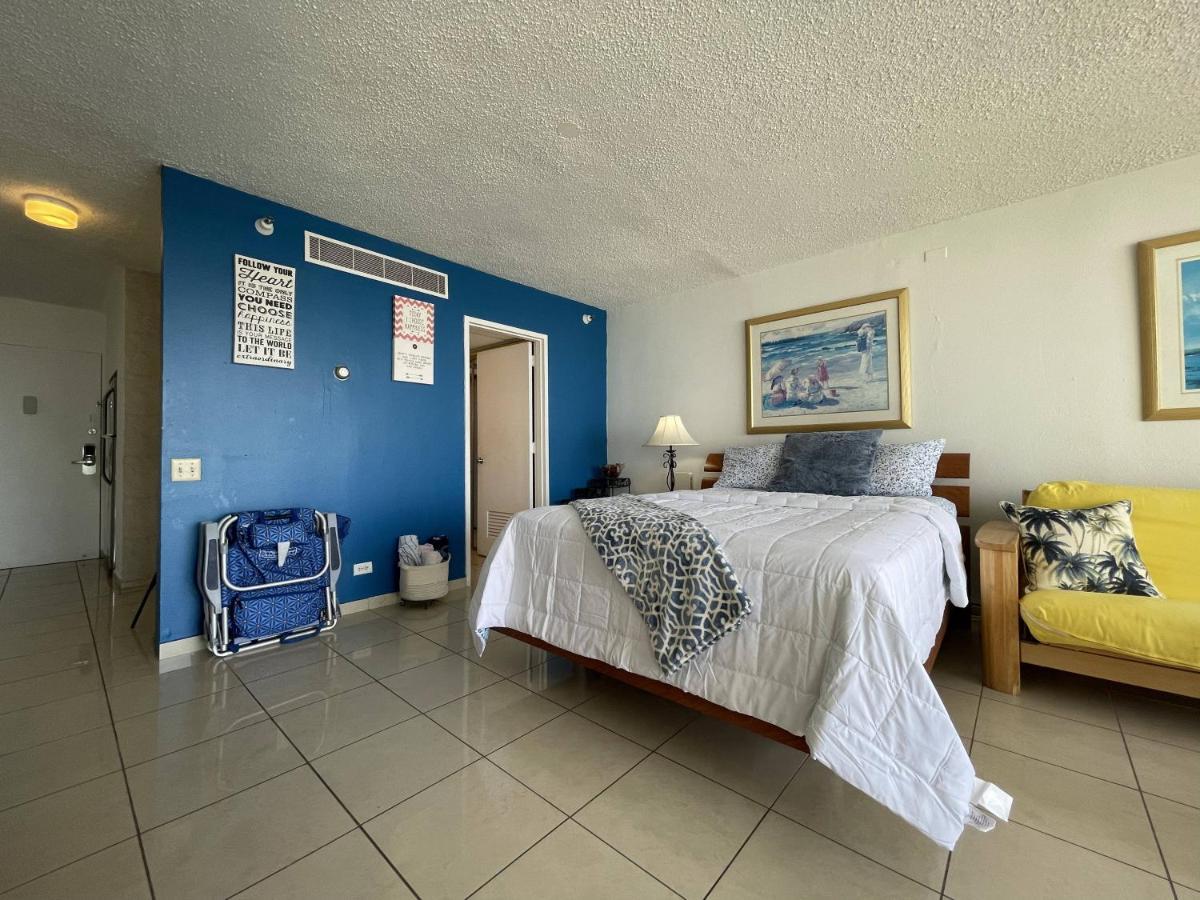 Tropical Studio At The Beach In Isla Verde サンジョアン エクステリア 写真